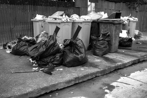 Wait and Load skip bin delivery in Covent Garden