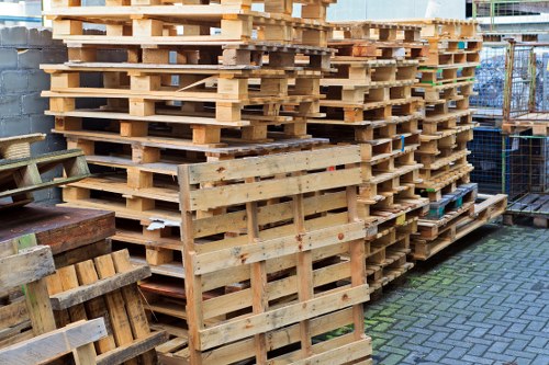 Choosing a reliable garden waste removal service