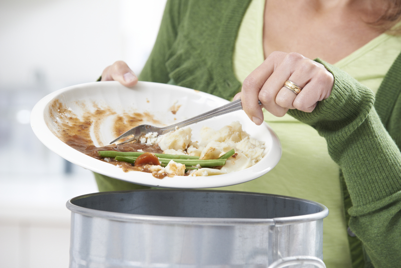 Eco-Friendly Methods for Disposing and Recycling Cookware